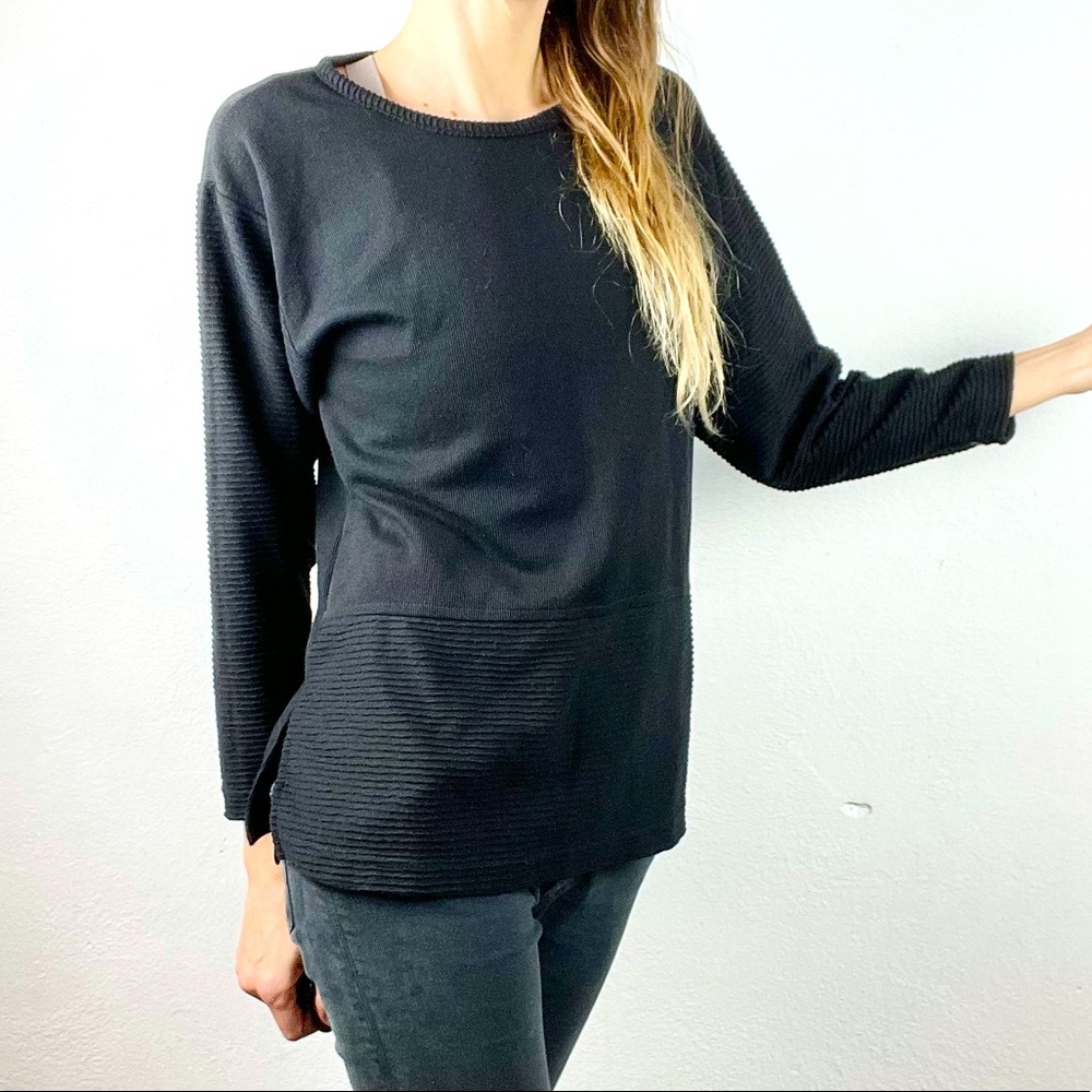 CASUAL AGENDA | VINTAGE 90s 🖤 Ribbed Thin 3/4 Sleeves Sweater Top